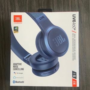 JBL Live460nc wireless headphones